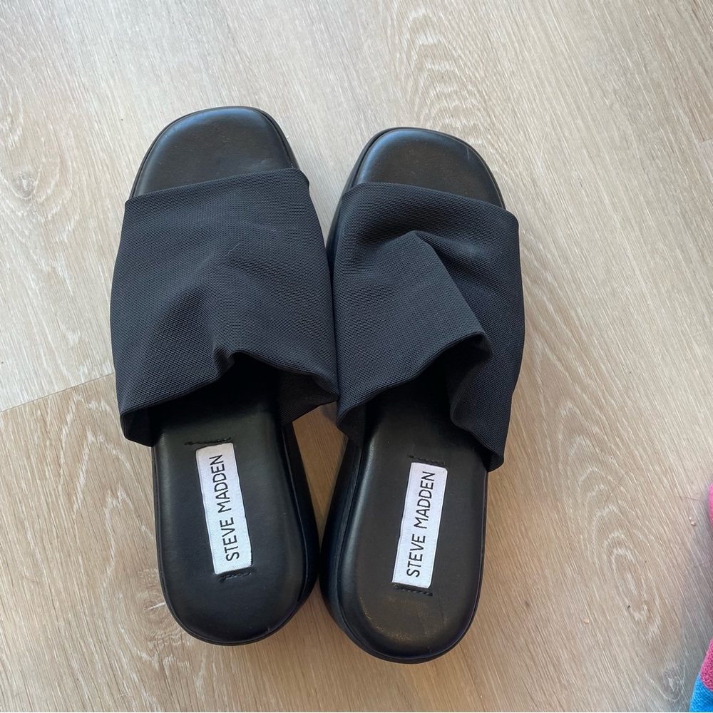 Steve Madden Black Slinky Slide Sandals - Picture 6 of 6